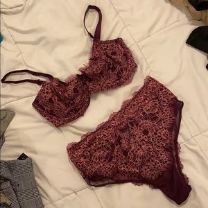 Victoria secrets set